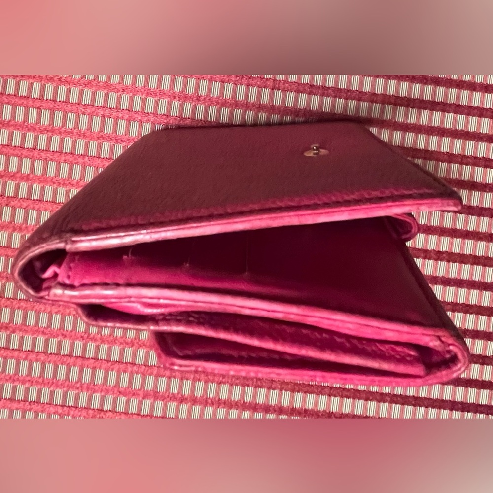 Vintage CHANEL Caviar Wallet, Rose - Picture 6 of 8